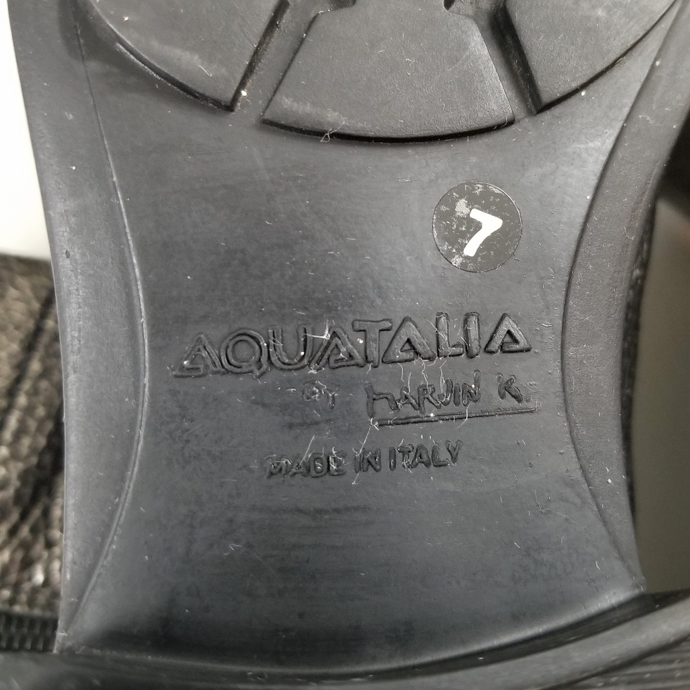 Aquatalia silver pewter leather moto zipper booties women's size 7 made in Italy - Picture 8 of 8